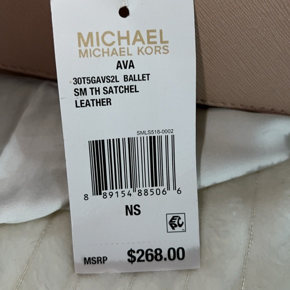 Pink Michael Kors purse - Picture 2 of 8